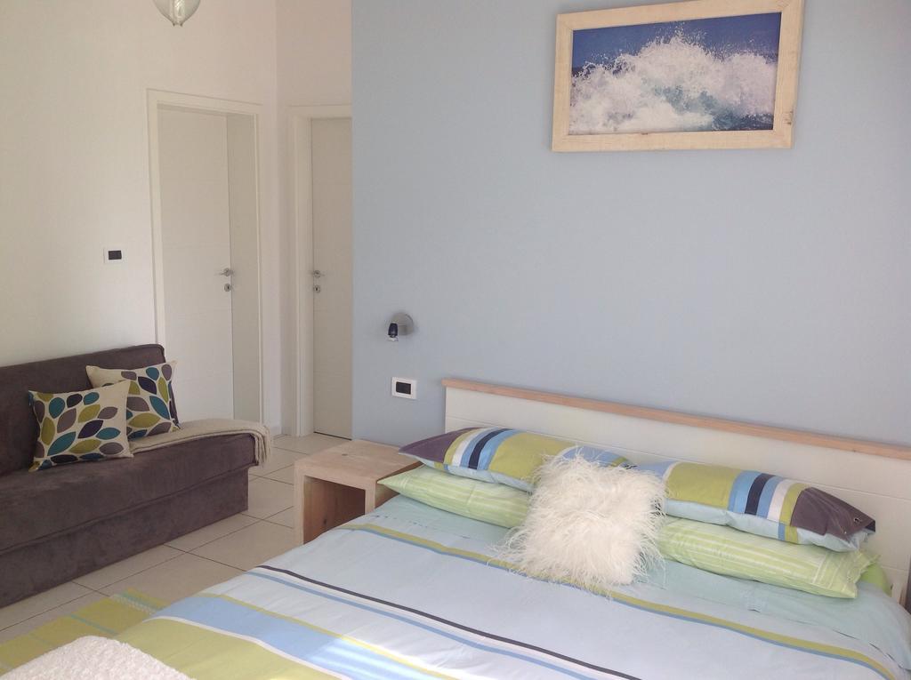 Apartments Villa Ina Brsec Ngoại thất bức ảnh