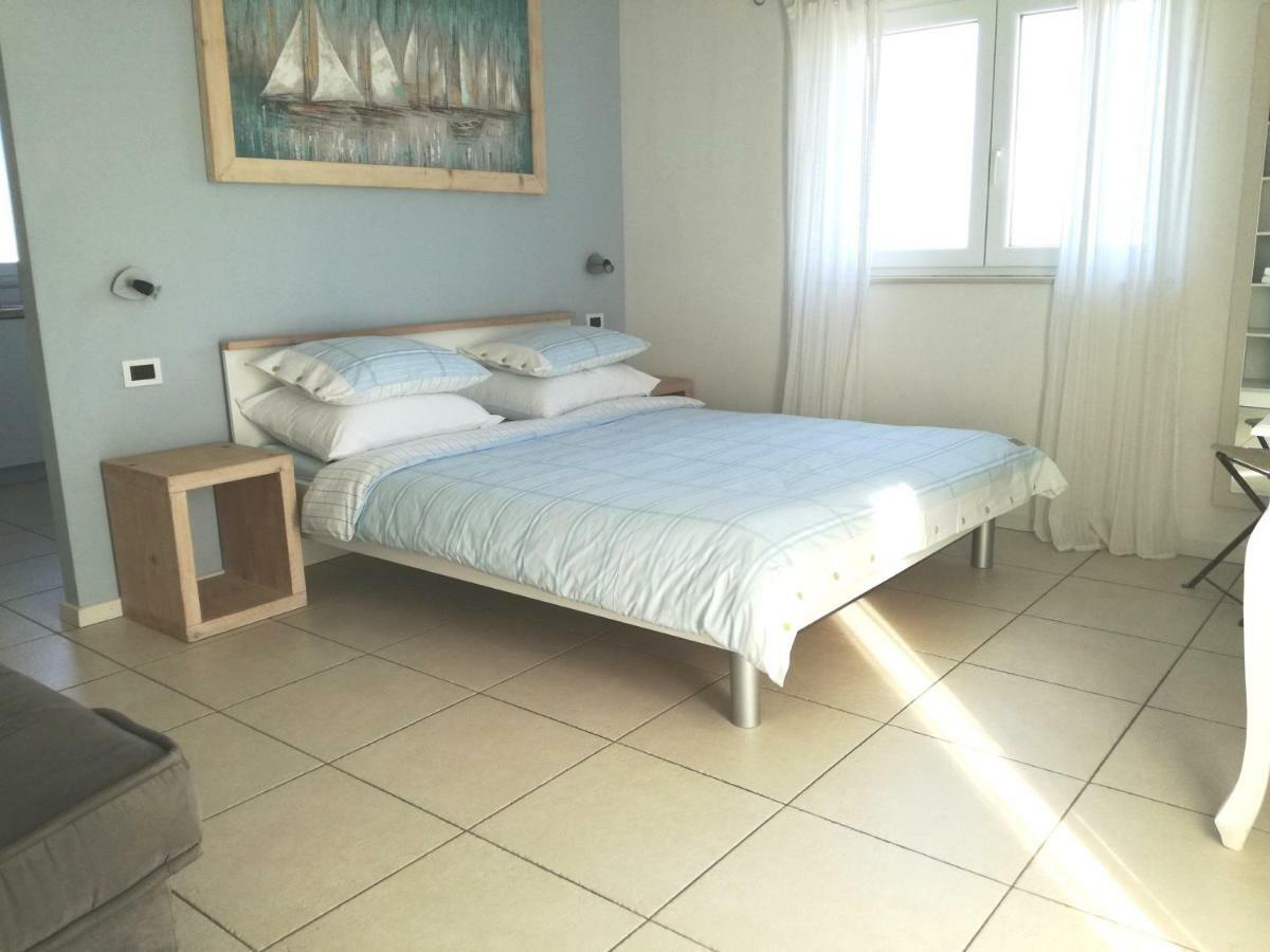 Apartments Villa Ina Brsec Ngoại thất bức ảnh
